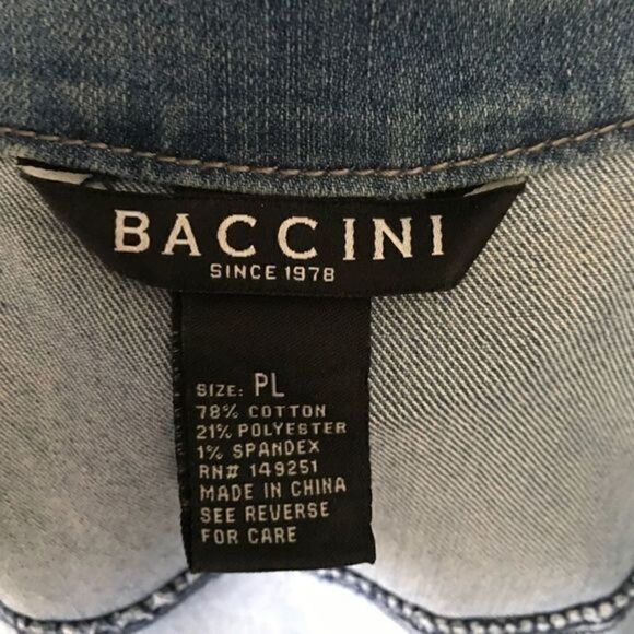 Barccini Vest  - Picture 8 of 8